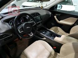 جاكوار إف-بيس